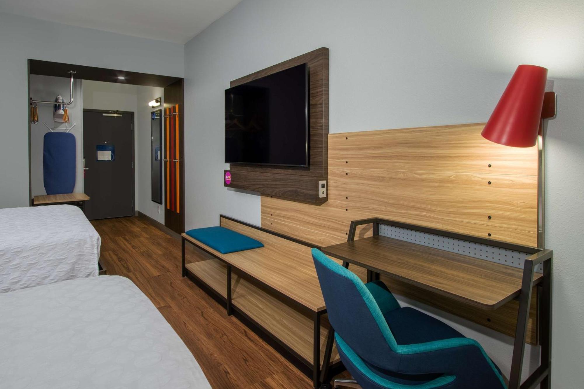 Tru By Hilton Columbus Airport Hotel Eksteriør billede